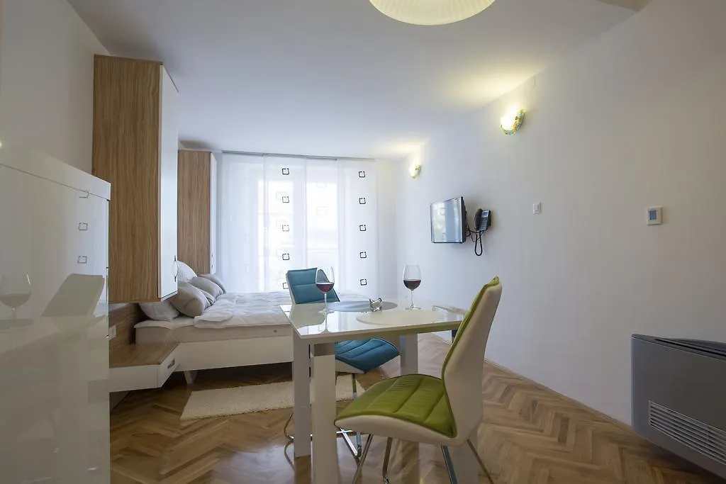 ****  Adrion Aparthotel Pula Croatia