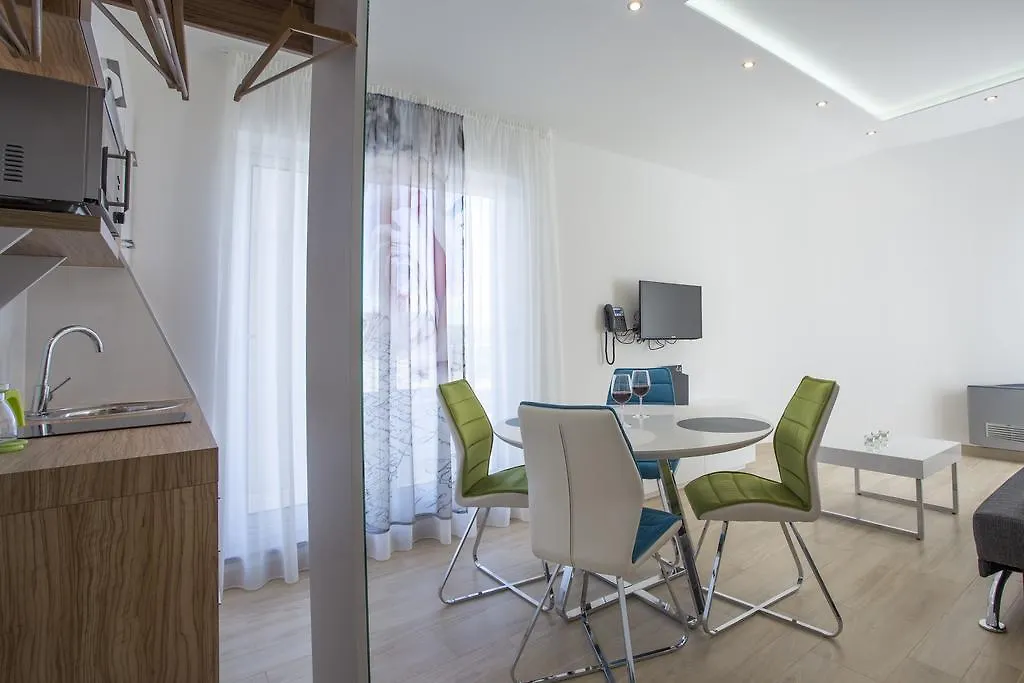 Adrion Aparthotel Pula
