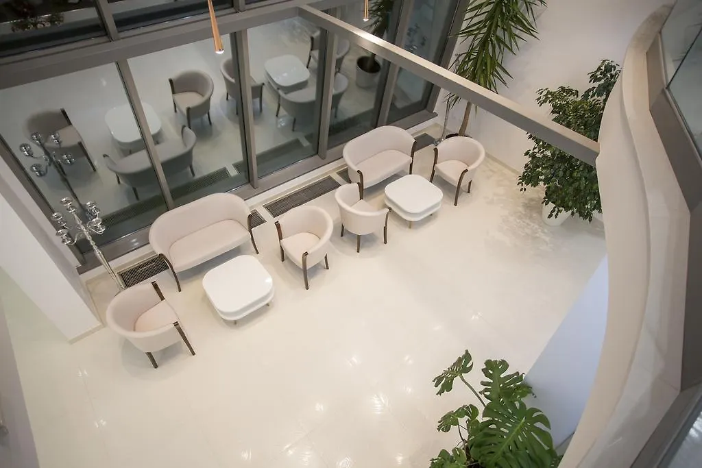 Adrion Aparthotel Pula