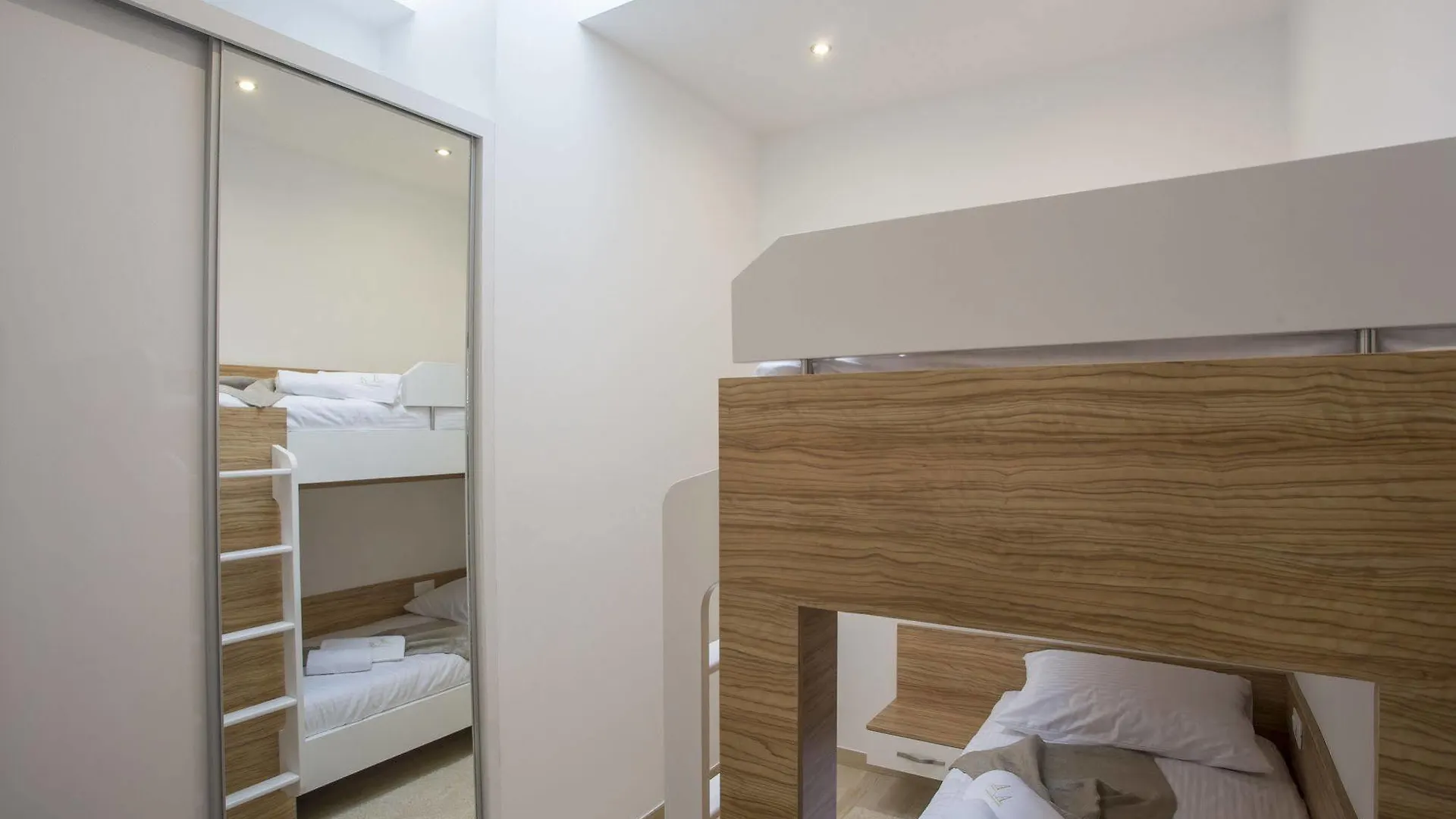 Adrion Aparthotel Pula