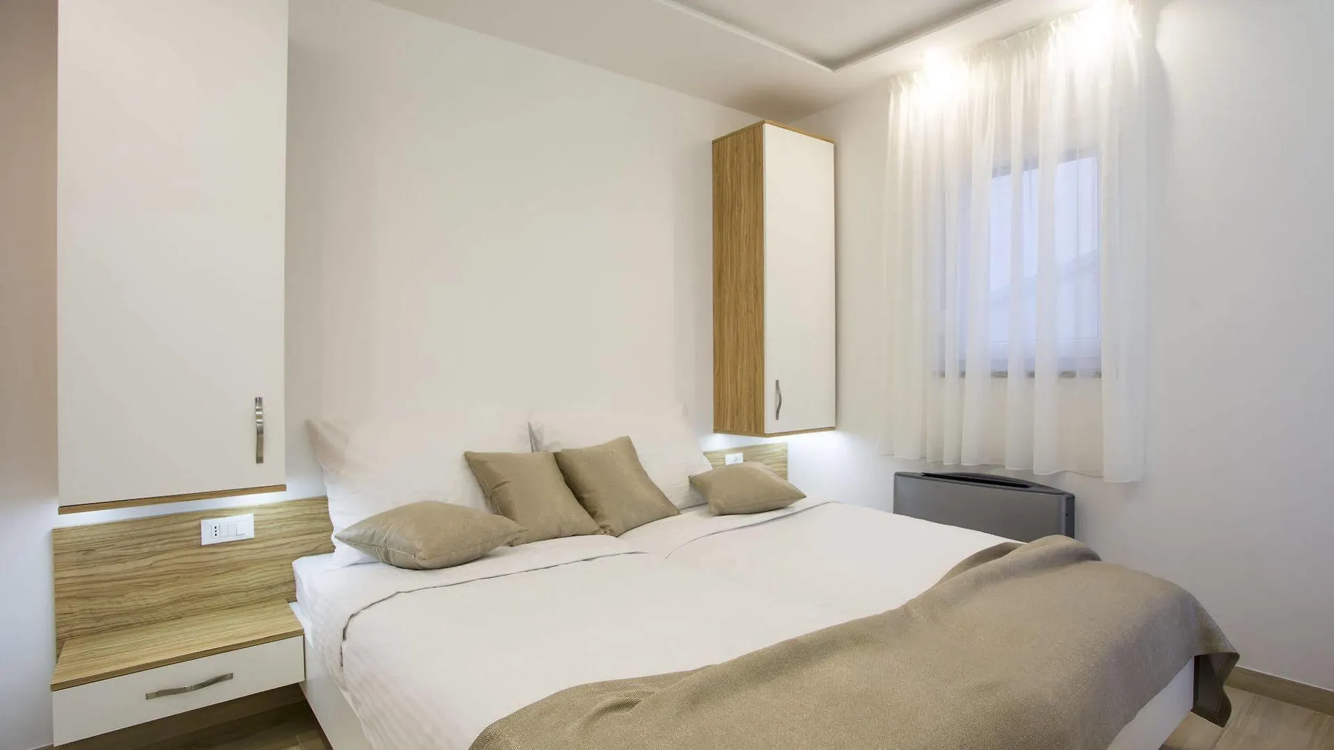Adrion Aparthotel Pula