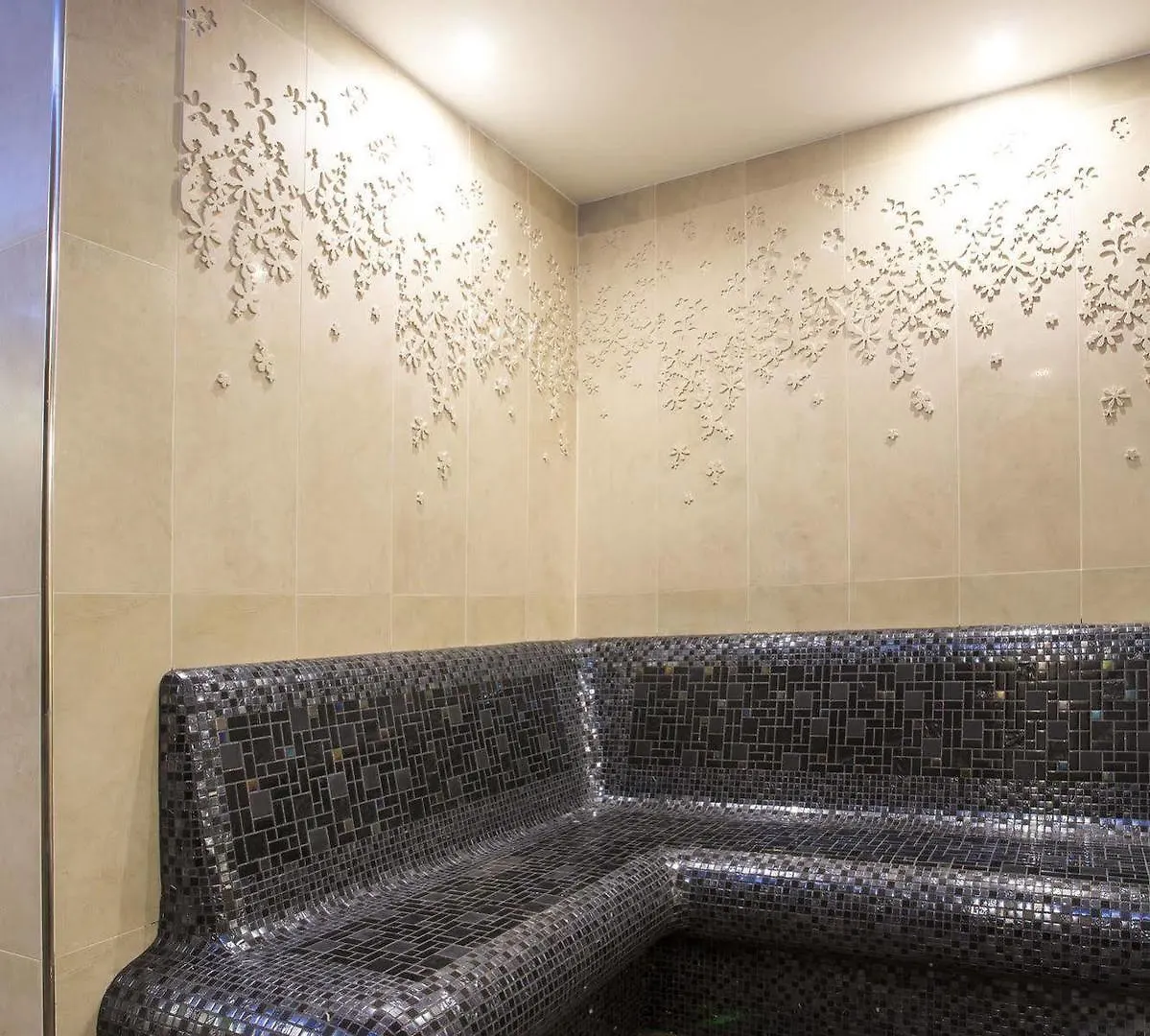 Adrion Aparthotel Pula 4*,  Croatia
