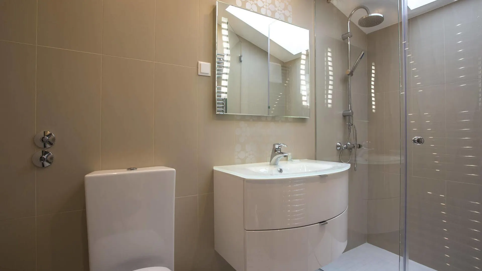 Adrion Aparthotel Pula
